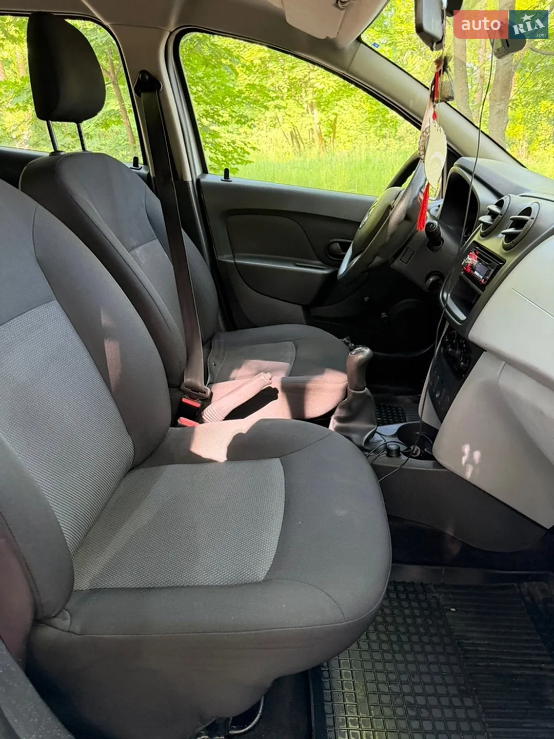 2014 Dacia Logan - мініатюра 34