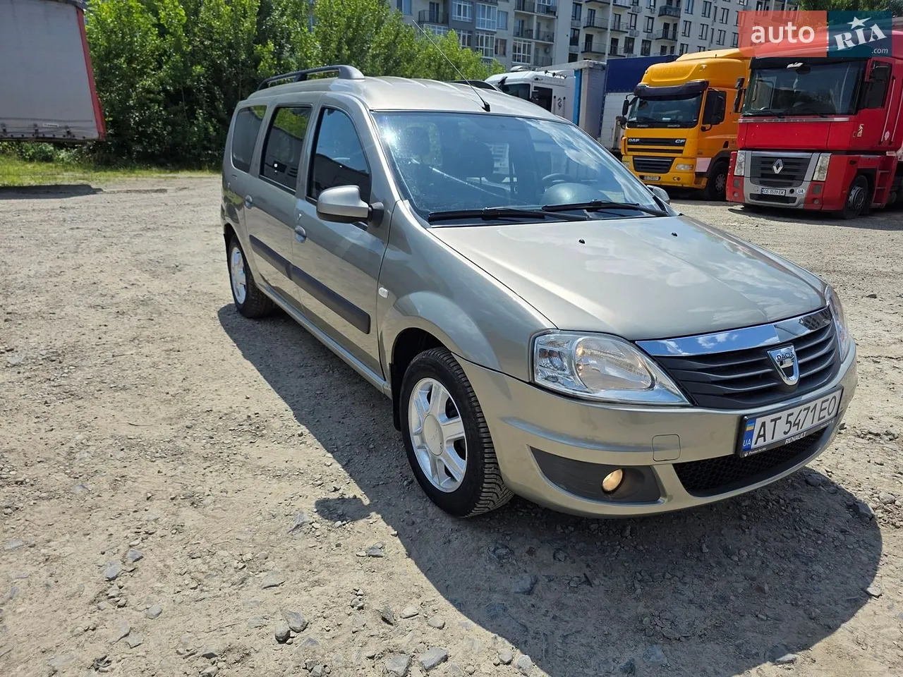 2012 Dacia Logan - мініатюра 11