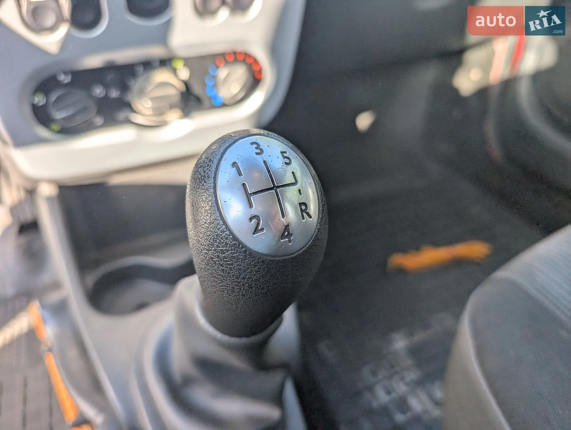 2010 Dacia Logan - мініатюра 24