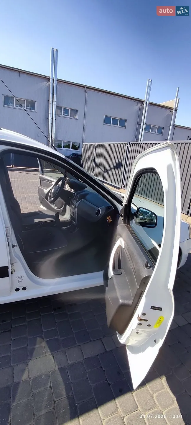 2012 Dacia Logan - мініатюра 13