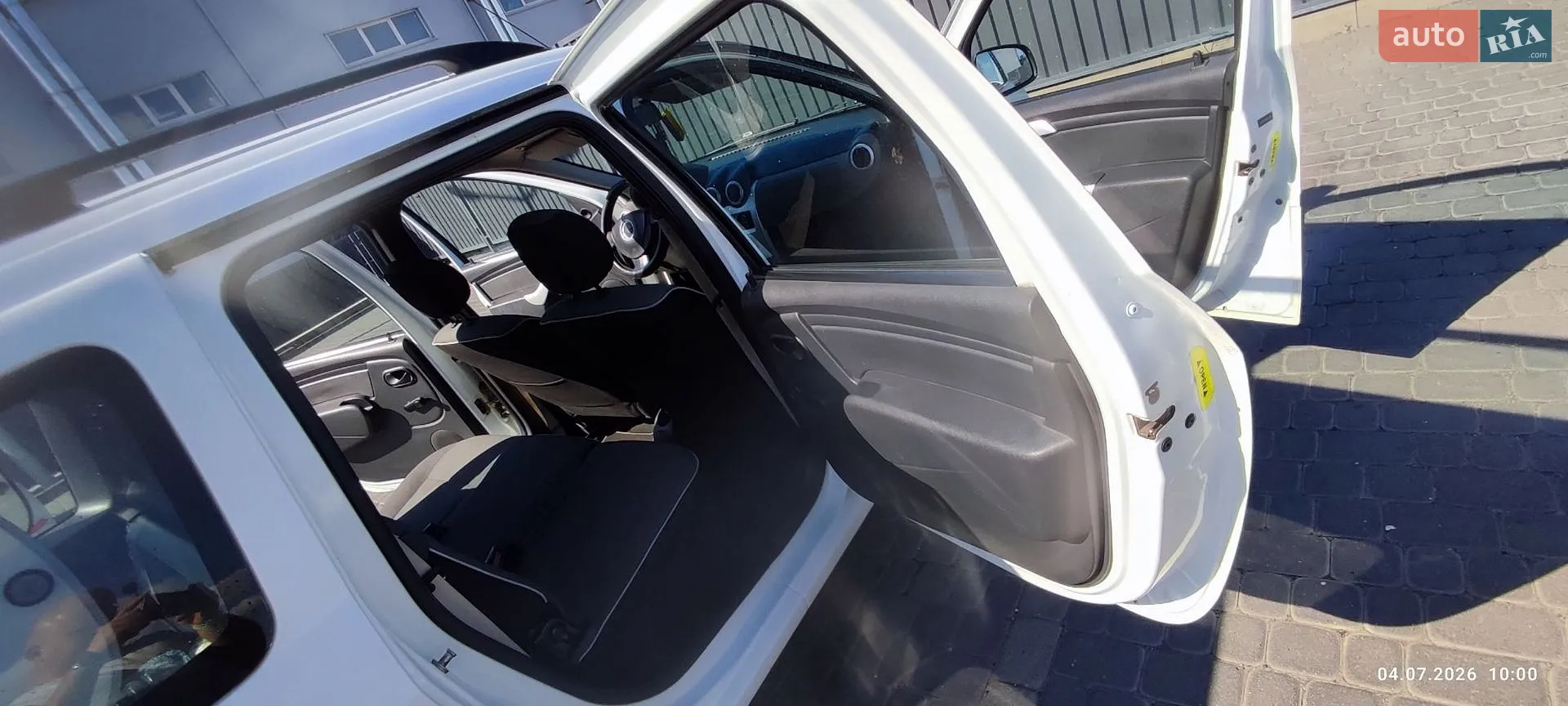 2012 Dacia Logan - мініатюра 17