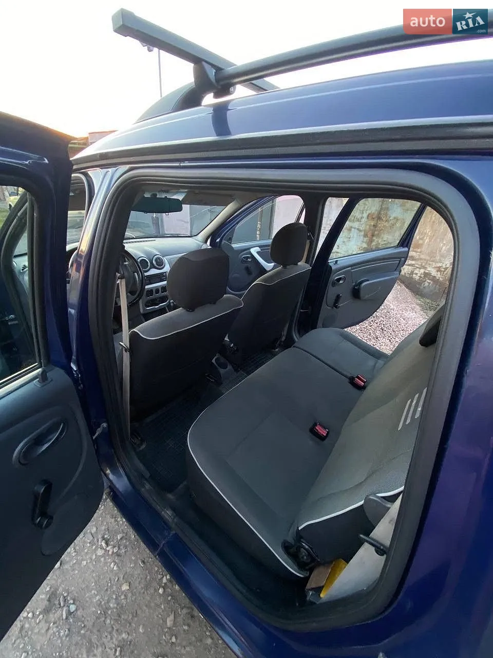 2012 Dacia Logan - мініатюра 13