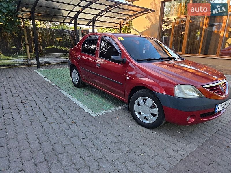 Седан Dacia Logan 2007 в Ужгороді