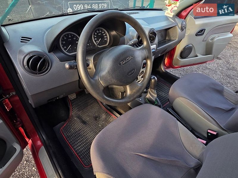 Седан Dacia Logan 2007 в Ужгороді