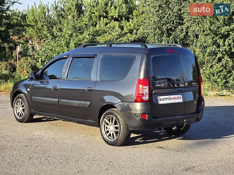 Седан Dacia Logan 2008 в Хмельницком