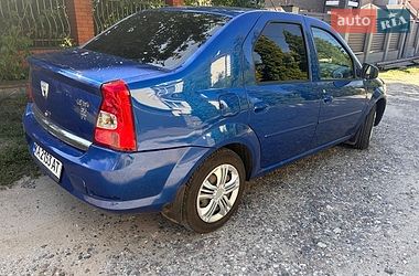 Седан Dacia Logan 2009 в Києві