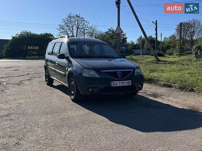 Седан Dacia Logan 2007 в Новомиргороде