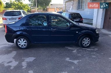 Седан Dacia Logan 2008 в Житомирі