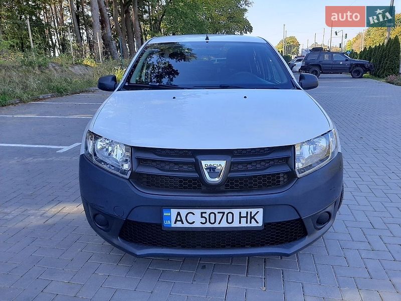 Седан Dacia Logan 2016 в Луцке