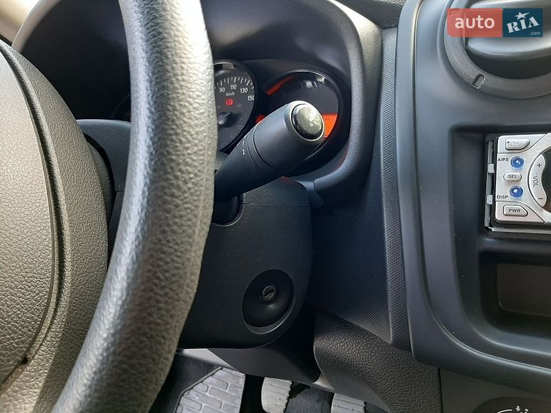 Седан Dacia Logan 2016 в Луцке