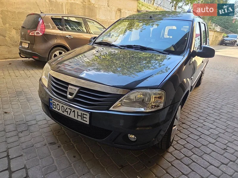 Dacia Logan 2012