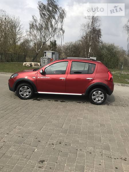 Хетчбек Dacia Sandero StepWay 2012 в Дубні фото 18 Хетчбек Dacia Sandero StepWay 2012 в Дубні