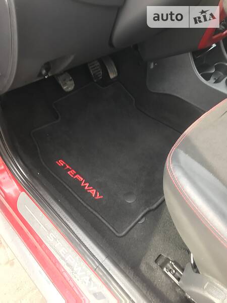 Хетчбек Dacia Sandero StepWay 2012 в Дубні фото 35 Хетчбек Dacia Sandero StepWay 2012 в Дубні