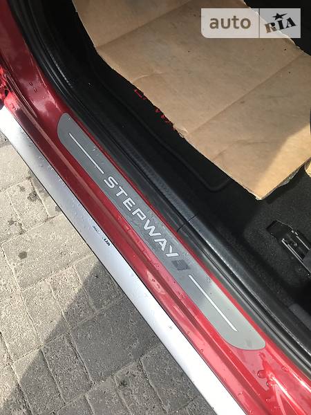 Хетчбек Dacia Sandero StepWay 2012 в Дубні фото 41 Хетчбек Dacia Sandero StepWay 2012 в Дубні