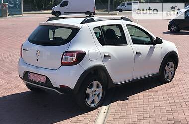 Внедорожник / Кроссовер Dacia Sandero StepWay 2014 в Ровно