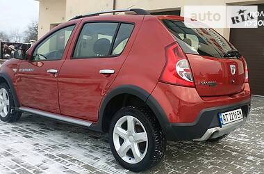 Хэтчбек Dacia Sandero StepWay 2010 в Львове