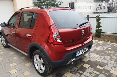 Хэтчбек Dacia Sandero StepWay 2010 в Ивано-Франковске