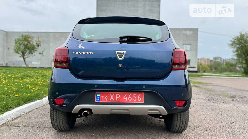 Внедорожник / Кроссовер Dacia Sandero StepWay 2018 в Ровно
