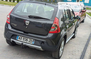 Позашляховик / Кросовер Dacia Sandero StepWay 2010 в Рівному