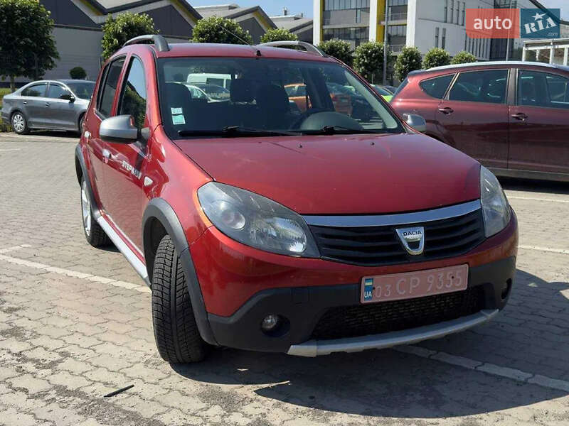 Внедорожник / Кроссовер Dacia Sandero StepWay 2011 в Бродах
