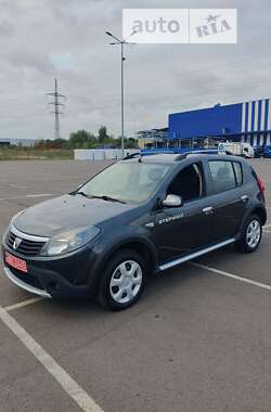 Внедорожник / Кроссовер Dacia Sandero StepWay 2010 в Ровно