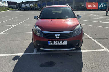 Внедорожник / Кроссовер Dacia Sandero StepWay 2011 в 