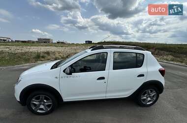 Позашляховик / Кросовер Dacia Sandero StepWay 2018 в Рівному