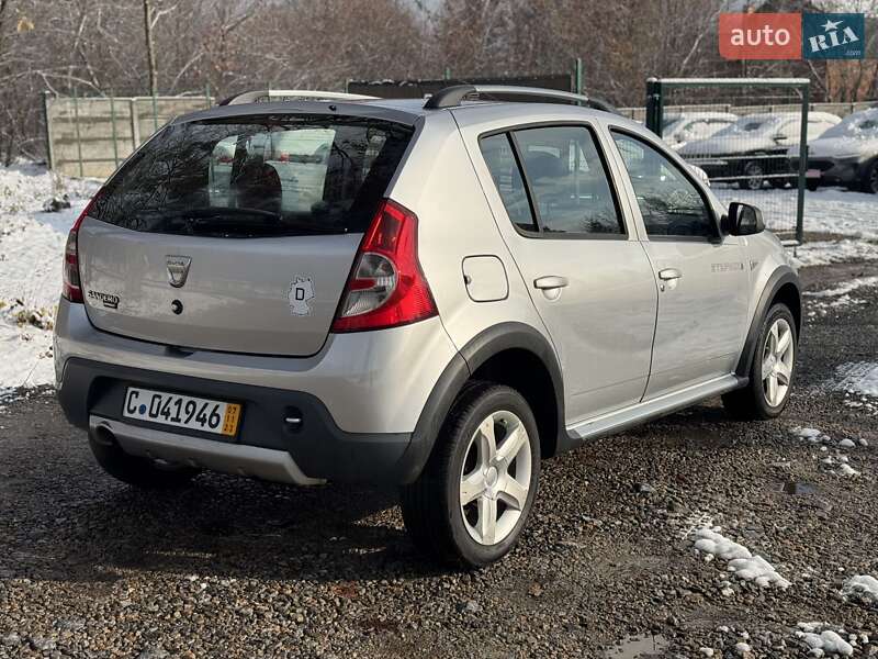 Внедорожник / Кроссовер Dacia Sandero StepWay 2010 в Виннице