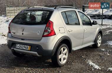 Внедорожник / Кроссовер Dacia Sandero StepWay 2010 в Виннице