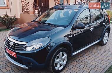 Внедорожник / Кроссовер Dacia Sandero StepWay 2010 в Луцке