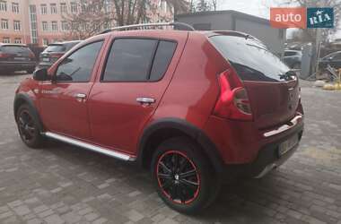 Позашляховик / Кросовер Dacia Sandero StepWay 2011 в Бердичеві