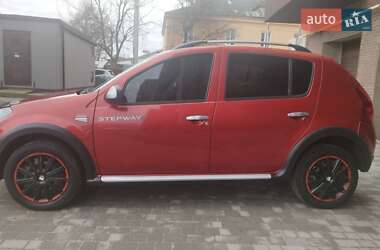 Позашляховик / Кросовер Dacia Sandero StepWay 2011 в Бердичеві