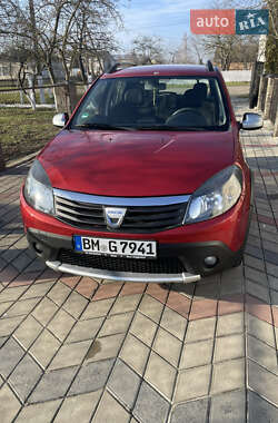 Внедорожник / Кроссовер Dacia Sandero StepWay 2011 в Цумани