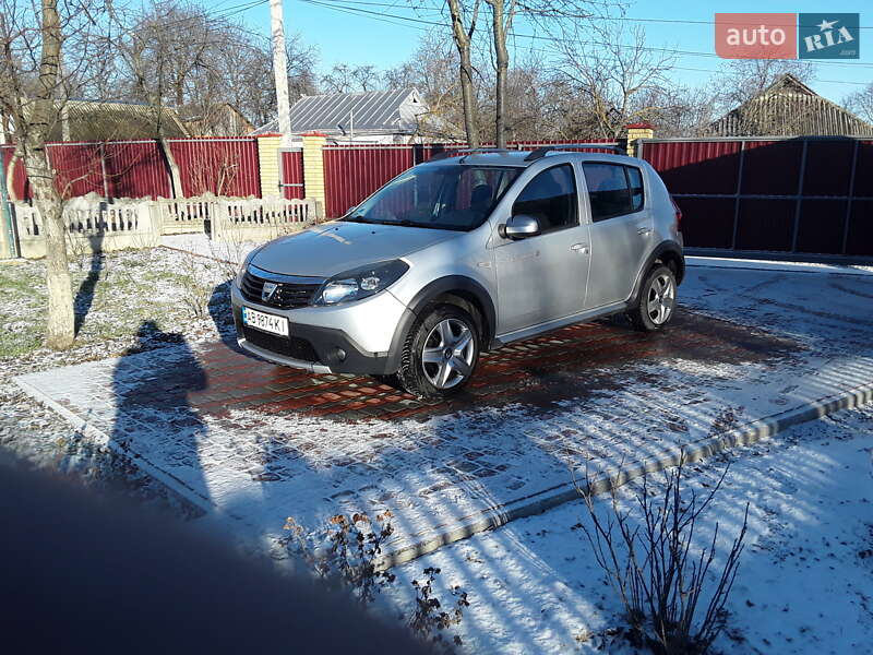 Внедорожник / Кроссовер Dacia Sandero StepWay 2010 в Виннице