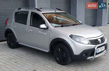 Внедорожник / Кроссовер Dacia Sandero StepWay 2011 в Виннице