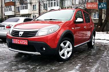 Позашляховик / Кросовер Dacia Sandero StepWay 2010 в Добропіллі