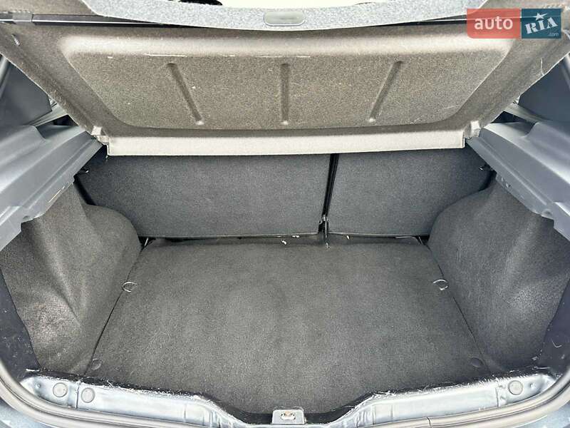 Внедорожник / Кроссовер Dacia Sandero StepWay 2012 в Львове