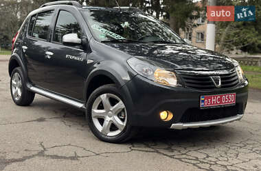 Внедорожник / Кроссовер Dacia Sandero StepWay 2012 в 