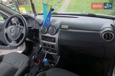 Внедорожник / Кроссовер Dacia Sandero StepWay 2010 в 