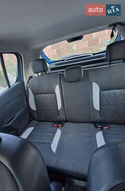 Внедорожник / Кроссовер Dacia Sandero StepWay 2012 в 