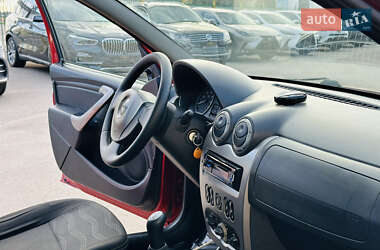 Внедорожник / Кроссовер Dacia Sandero StepWay 2011 в 