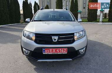 Внедорожник / Кроссовер Dacia Sandero StepWay 2015 в 