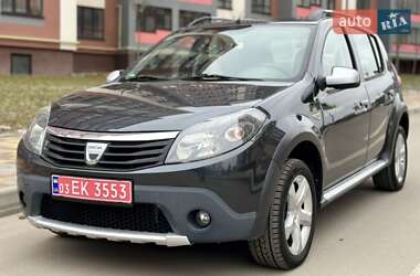 Внедорожник / Кроссовер Dacia Sandero StepWay 2010 в 