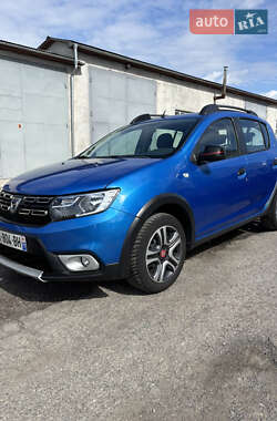 Внедорожник / Кроссовер Dacia Sandero StepWay 2019 в Тернополе