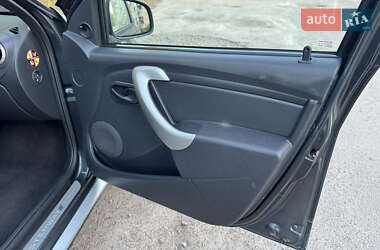 Внедорожник / Кроссовер Dacia Sandero StepWay 2011 в 