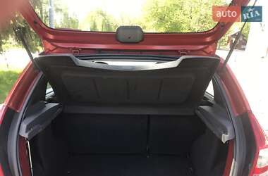 Позашляховик / Кросовер Dacia Sandero StepWay 2010 в 