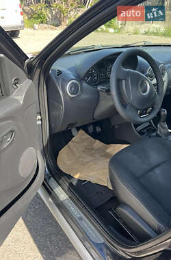 Внедорожник / Кроссовер Dacia Sandero StepWay 2010 в 