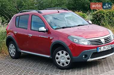 Внедорожник / Кроссовер Dacia Sandero StepWay 2010 в Киеве