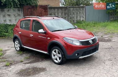 Внедорожник / Кроссовер Dacia Sandero StepWay 2010 в 