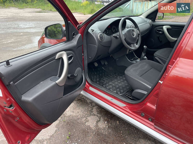 Внедорожник / Кроссовер Dacia Sandero StepWay 2010 в Фастове